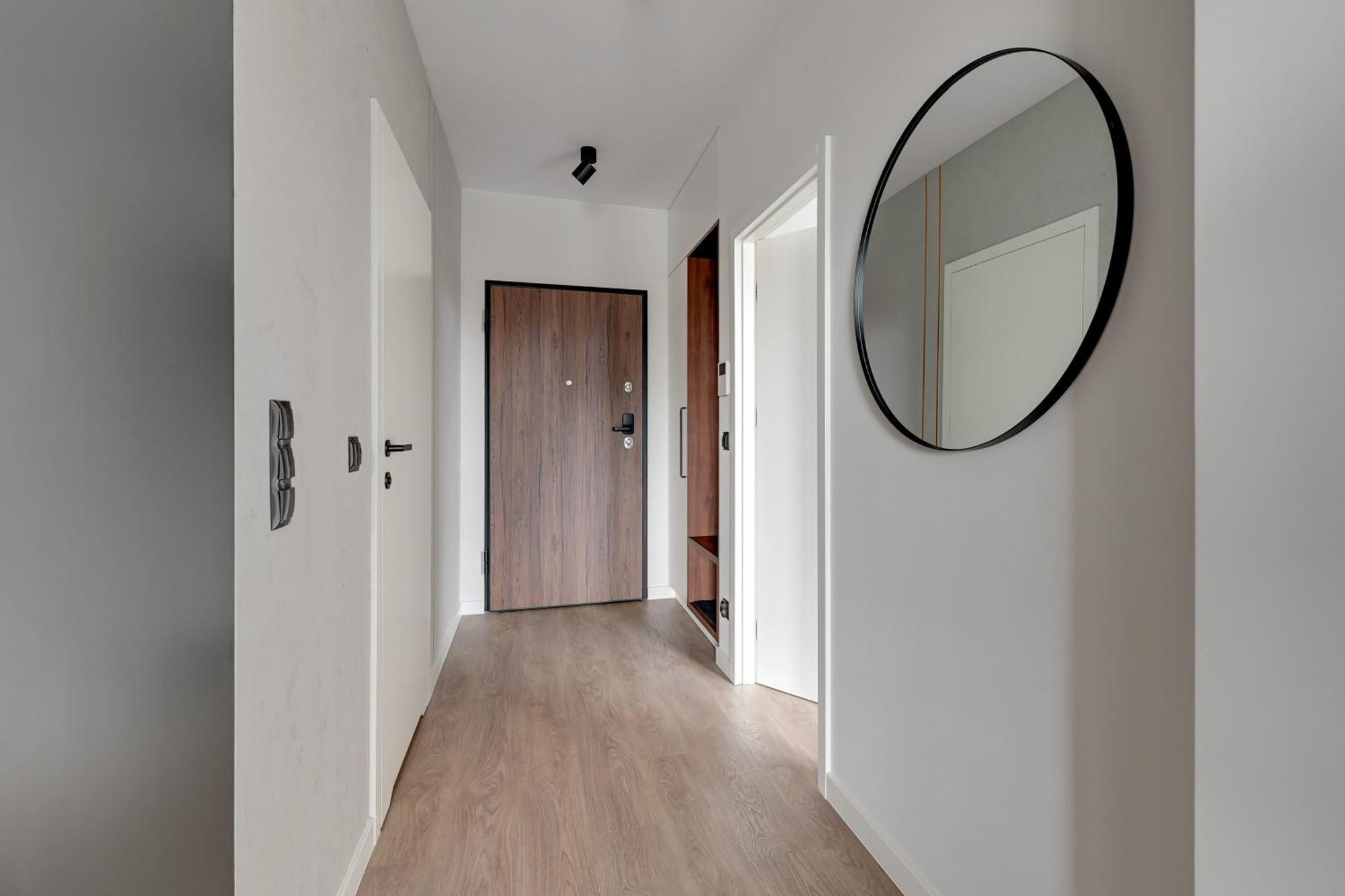 Scala 60e Center Premium With Parking By Lion Gdańsk